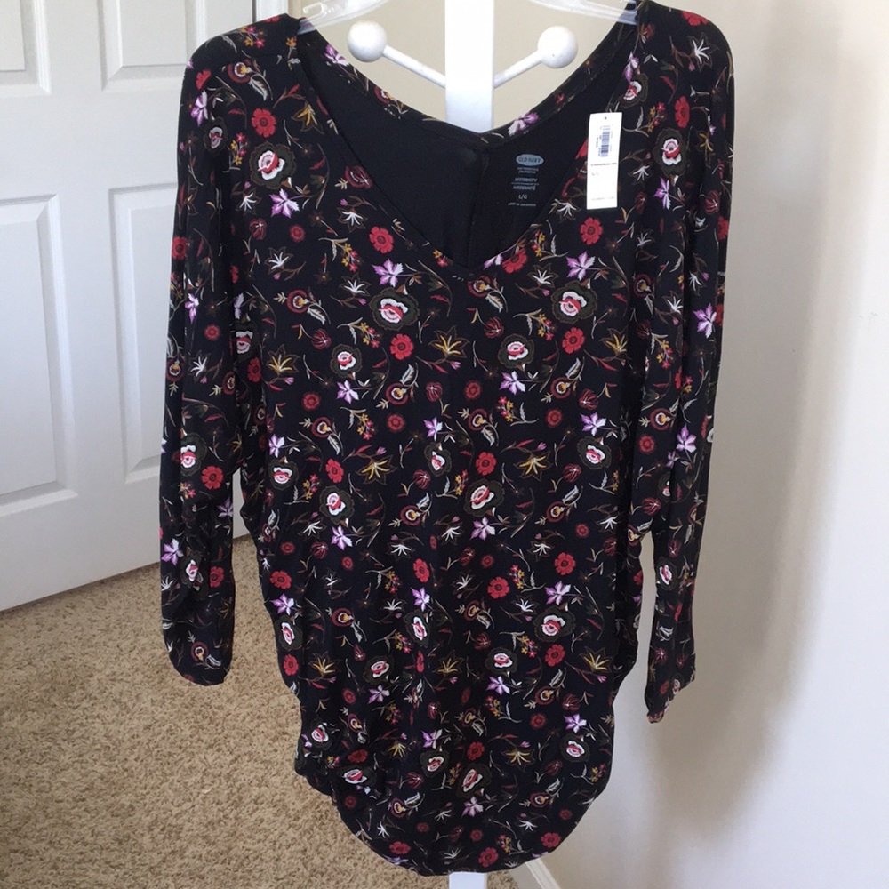 Old Navy floral maternity shirt